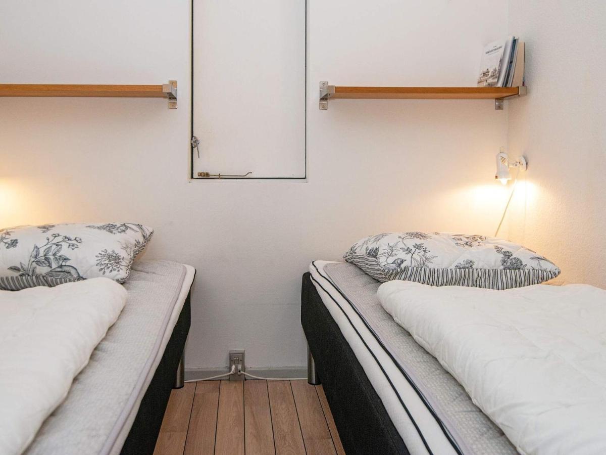 4 Person Holiday Home On A Holiday Park In Fanø Exterior foto